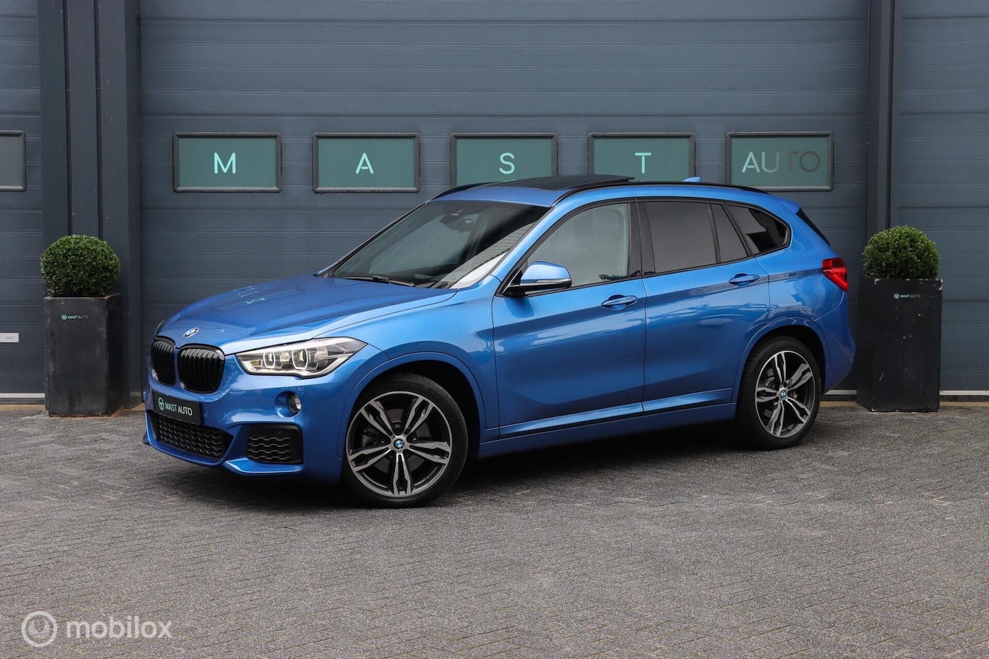 BMW X1 - xDrive25d M Sport|PANO|HUD|H&K|ACC|LEDER|CAMERA|MEMORY - AutoWereld.nl