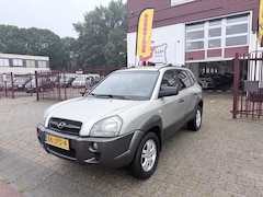 Hyundai Tucson - 2.0 I 2WD Dynamic