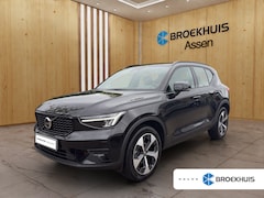 Volvo XC40 - 2.0 B4 Plus Dark | Harman Kardon | Stoel + Stuur Verwarming | Trekhaak | Camera | BLIS | K