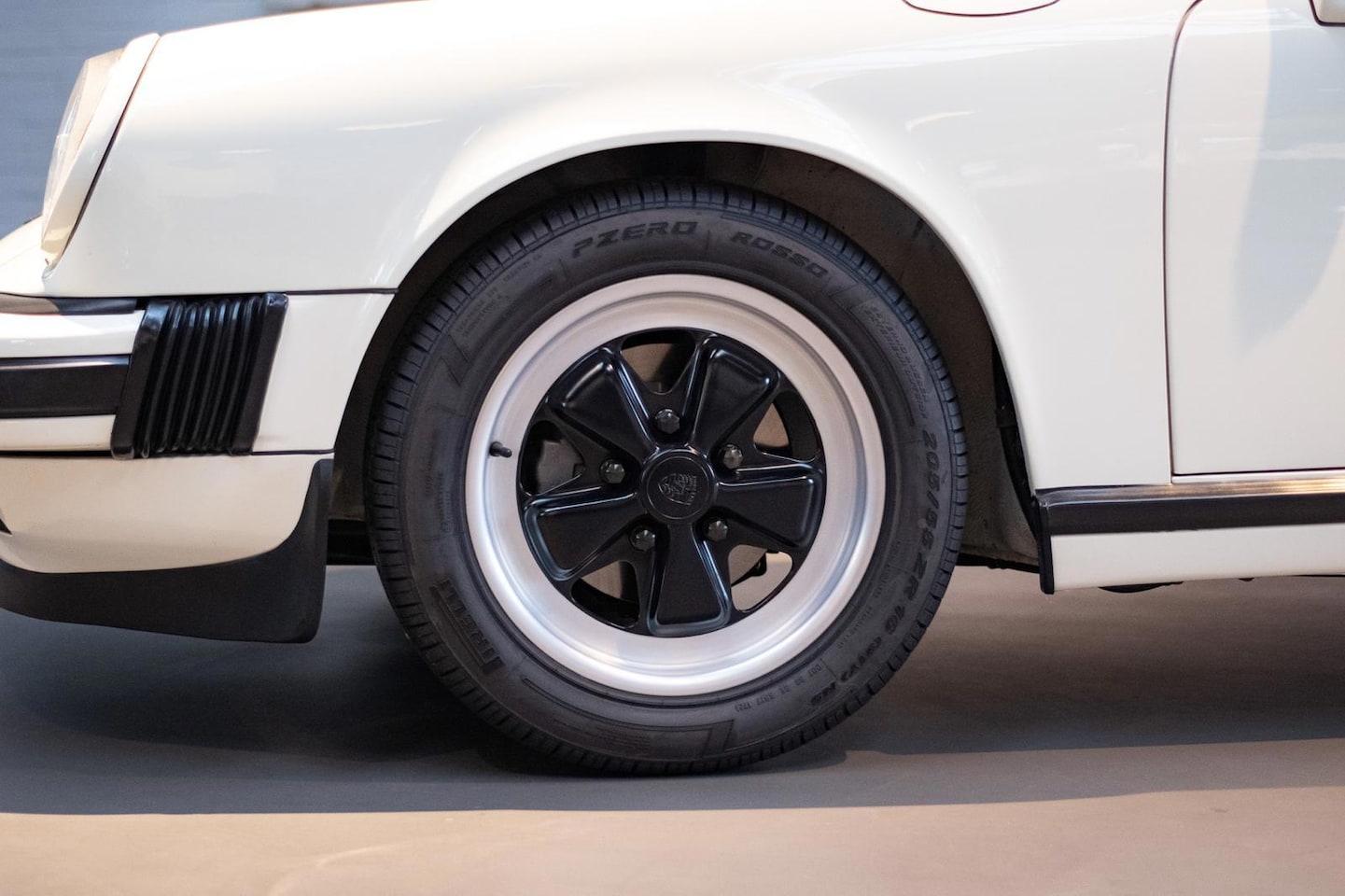 Porsche 911 Cabrio - 3.2 3.2