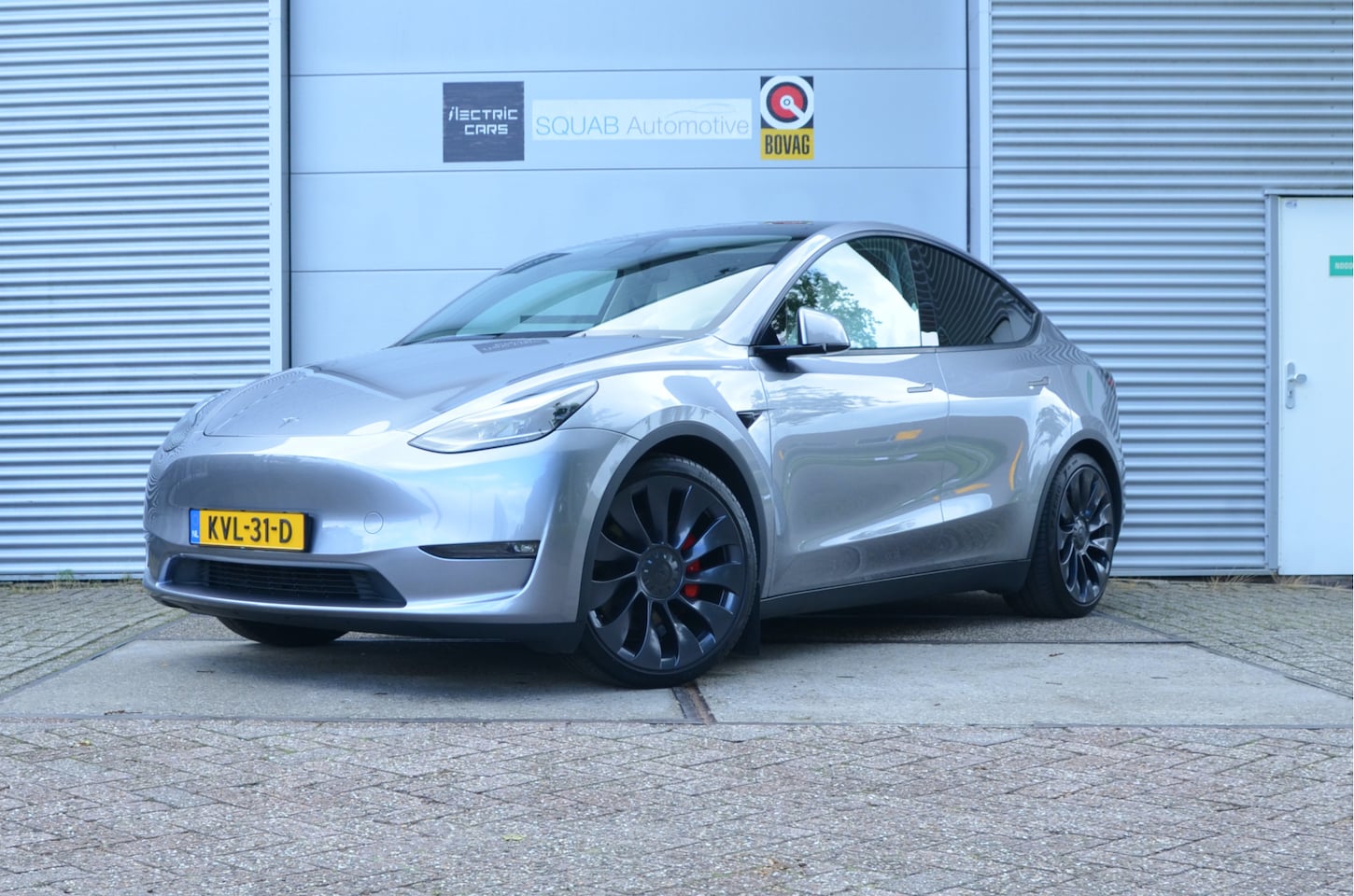 Tesla Model Y - Performance AWD 75 kWh Enhanced AutoPilot3.0 Ryzen (twv 3.800,-), Trekhaak (1.600kg) - AutoWereld.nl