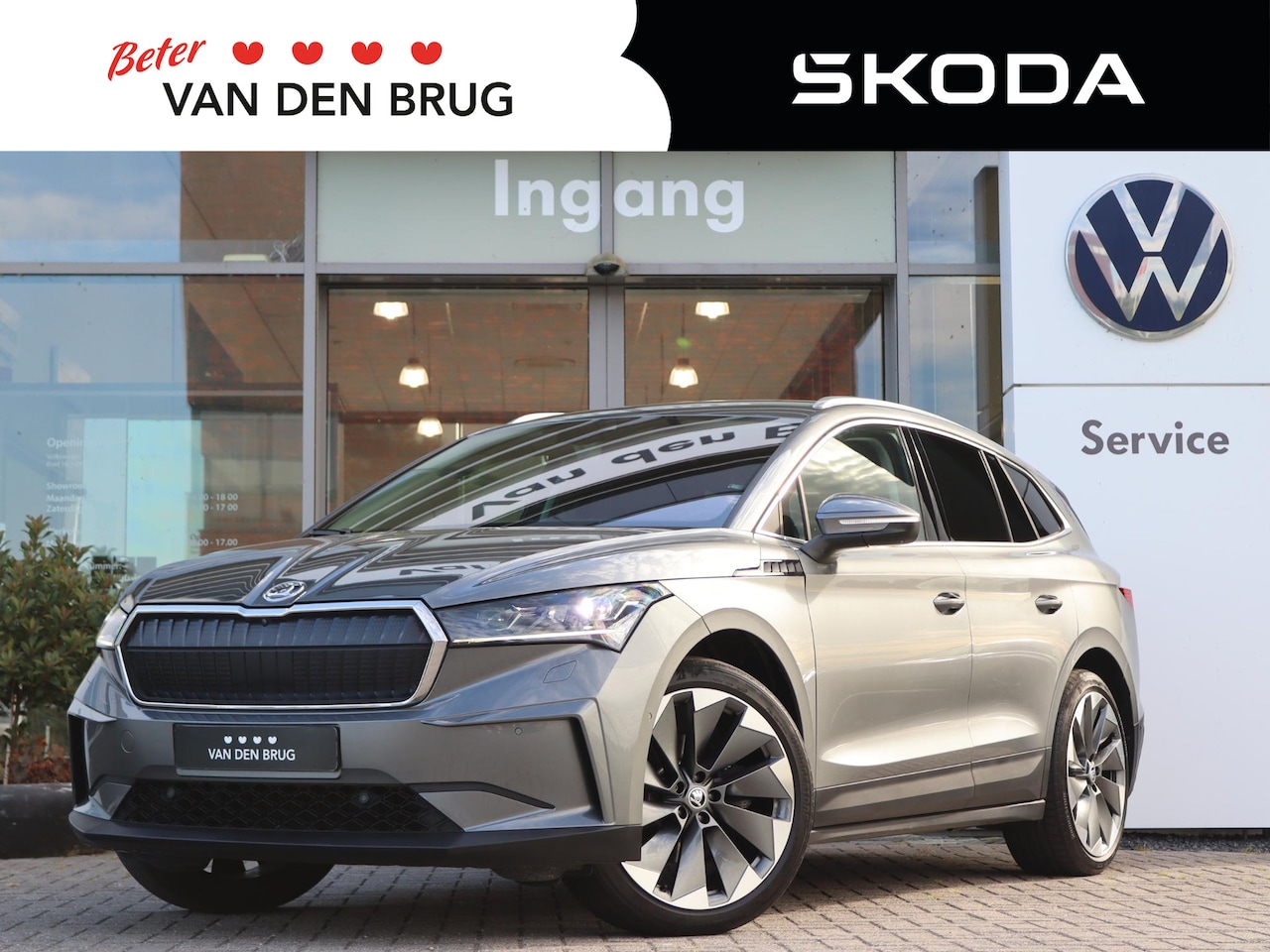 Skoda Enyaq iV - 80 204 pk Loft | Warmtepomp | Navigatie | SmartLink | 360 Camera | Voorstoelen met Geheuge - AutoWereld.nl