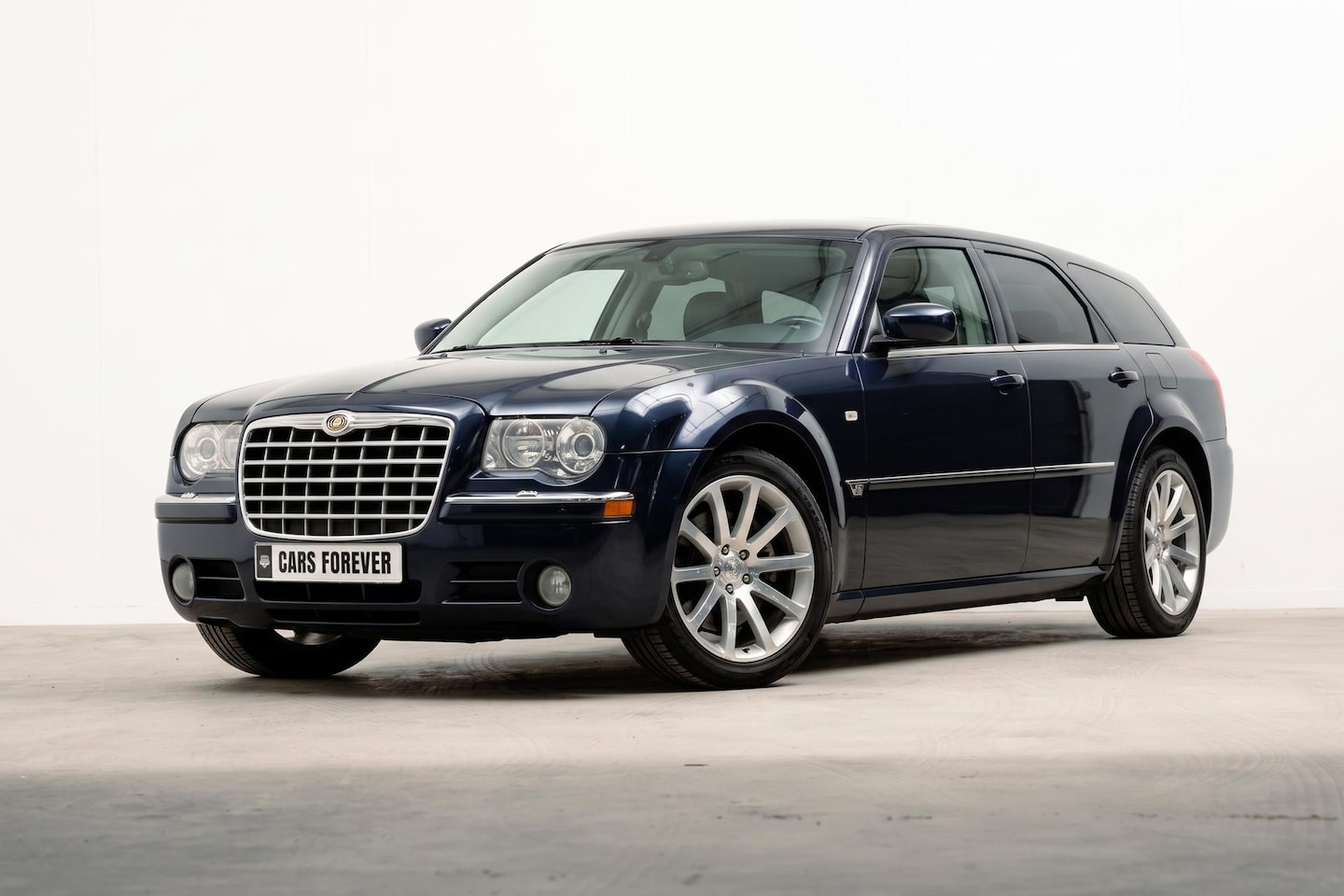 Chrysler 300C Touring - 6.1 V8 HEMI SRT-8 | WORDT VERWACHT | EU Versie | - AutoWereld.nl