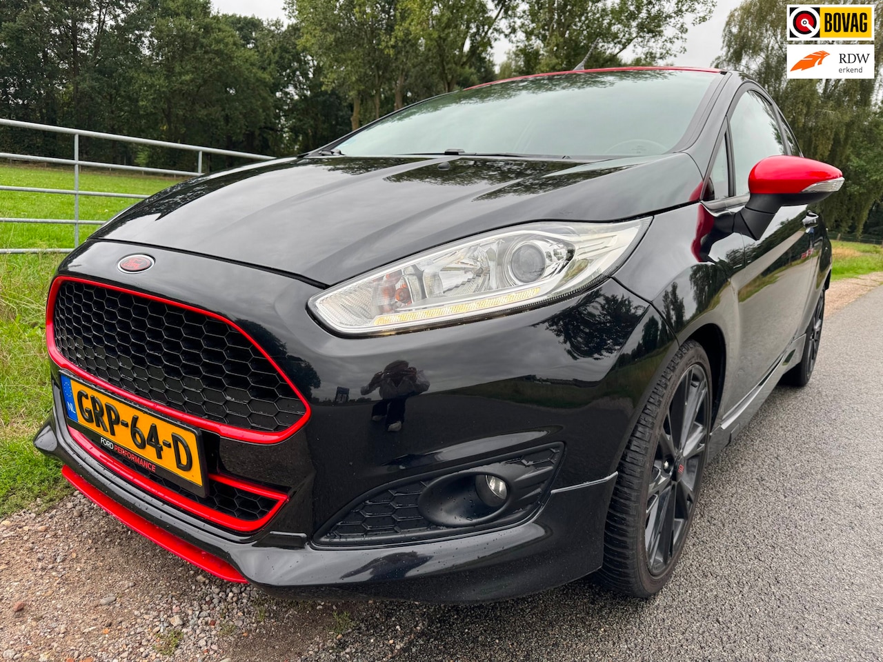 Ford Fiesta - 1.0 EcoBoost Black Edition 140PK|Clima|Stoelverwarming - AutoWereld.nl