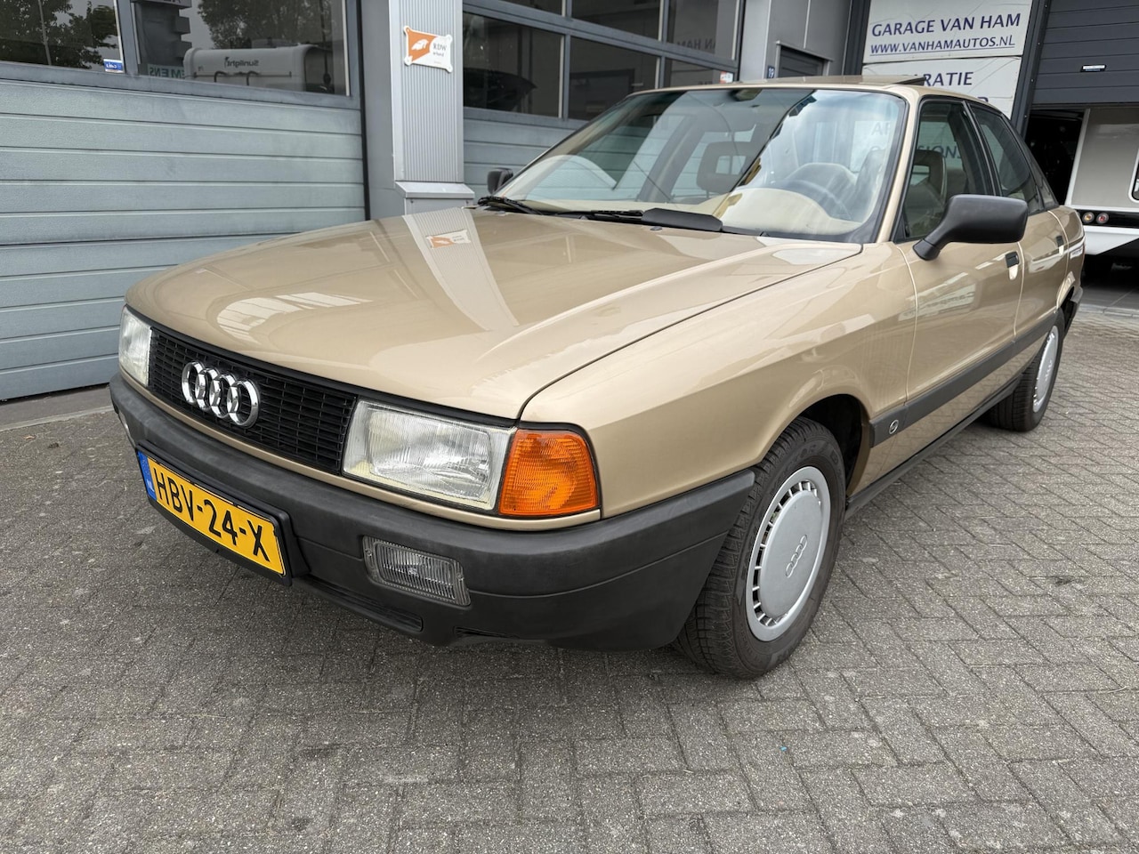 Audi 80 - 1.8 S Automaat 46.500km APK 07-28 INFO 06-39484201 - AutoWereld.nl