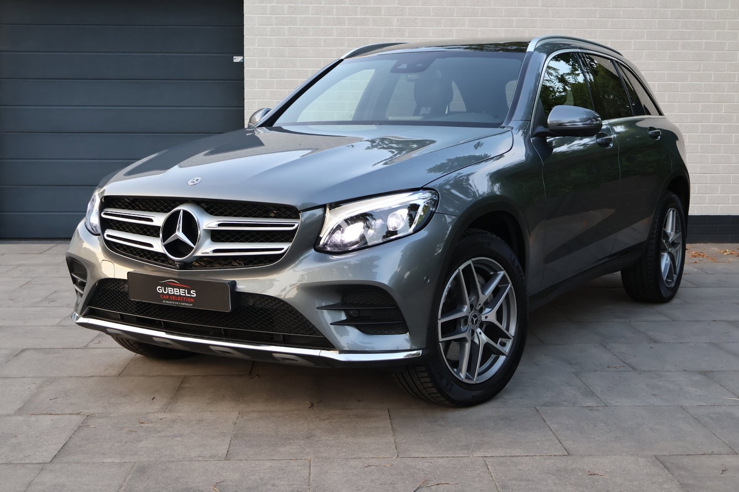 Mercedes-Benz GLC-klasse - 250 4MATIC Pano | Memory | 360Cam | Luchtvering | Leer - AutoWereld.nl
