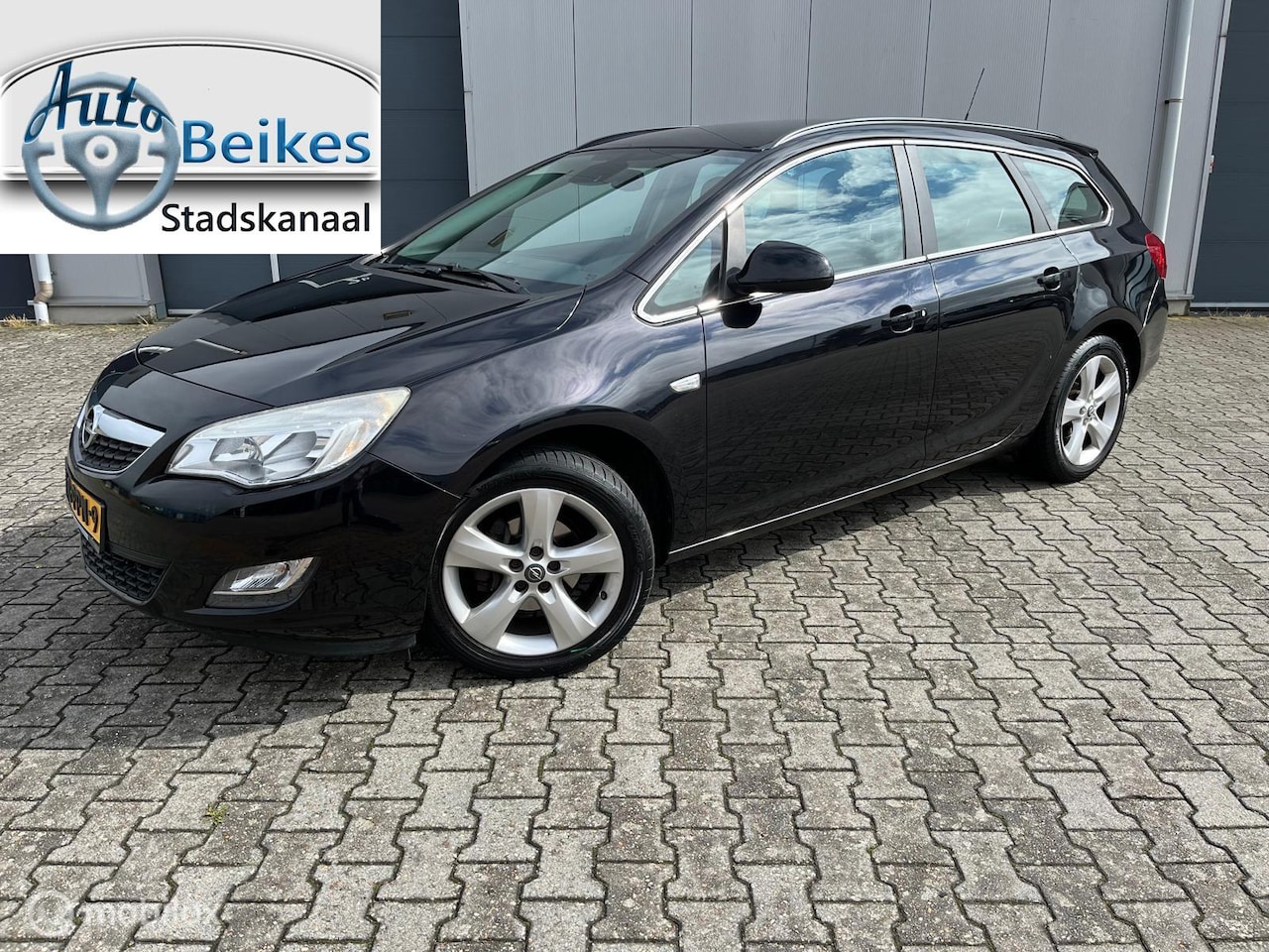 Opel Astra Sports Tourer - 1.4 Turbo Sport 1.4 Turbo Sport - AutoWereld.nl