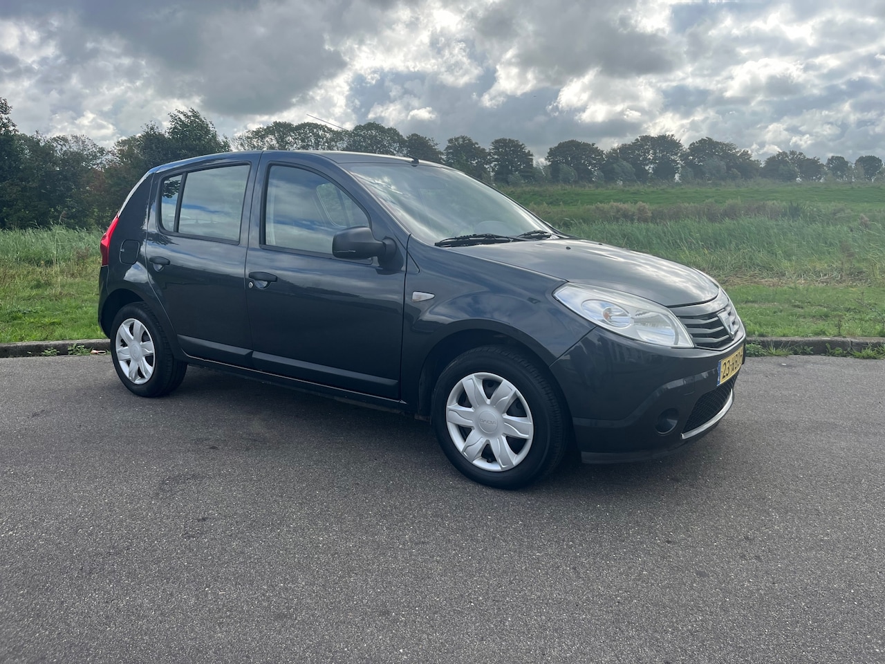 Dacia Sandero - 1.4 Ambiance AIRCO APK GEKEURD TREKHAAK - AutoWereld.nl