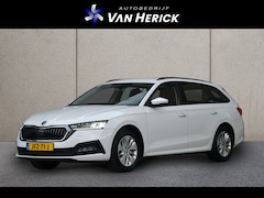 Skoda Octavia Combi - 1.0 TSI Ambition | Keyless | Achteruitrijcamera | Stoelverwarming | Navigatie