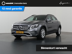 Mercedes-Benz GLA-Klasse - 180 Business Solution Limited | Achteruitrijcamera | Dakrails | Lichtmetalen velgen |