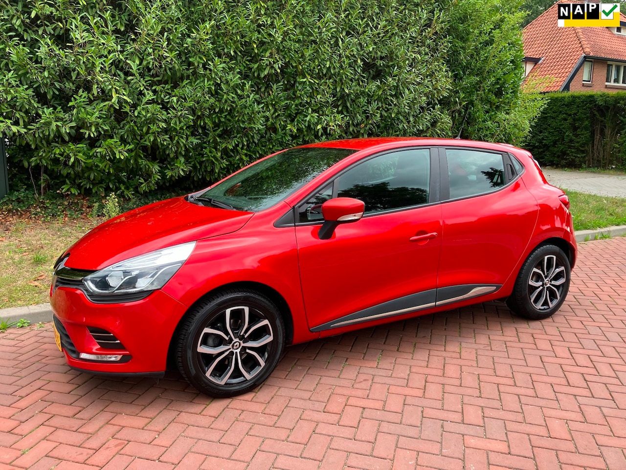 Renault Clio - 0.9 TCe Zen nieuwe apk mooie auto bj 2018 diverse extra's - AutoWereld.nl