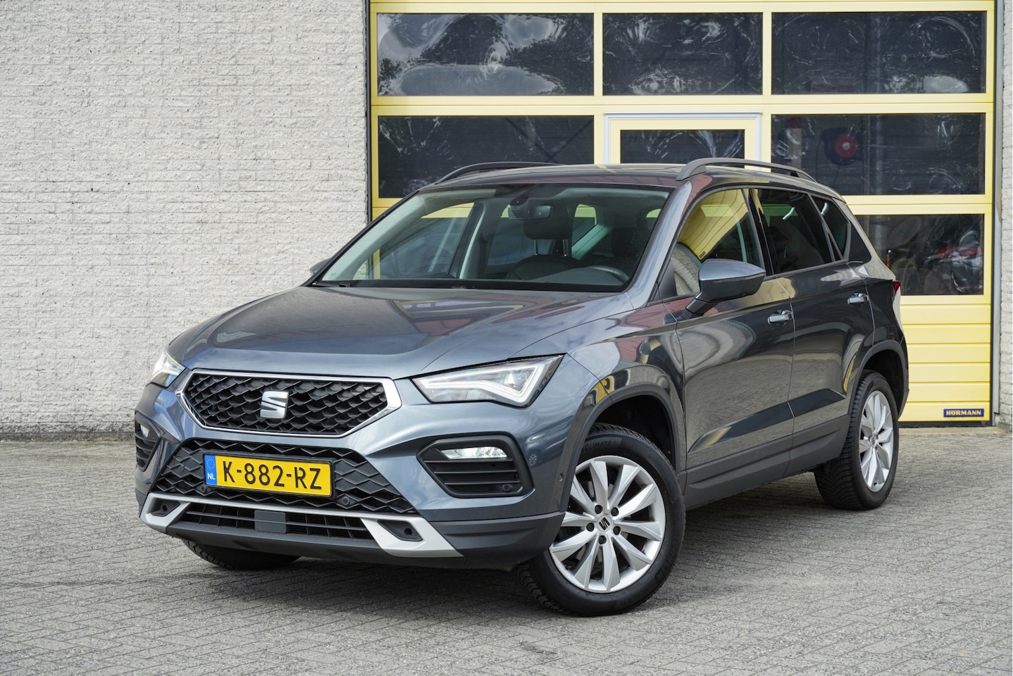 SEAT Ateca - 1.5 TSI 150PK! Style Business Intense BJ2021 Lmv 17" | Led V+A | Pdc | Panoramadak | Achte - AutoWereld.nl