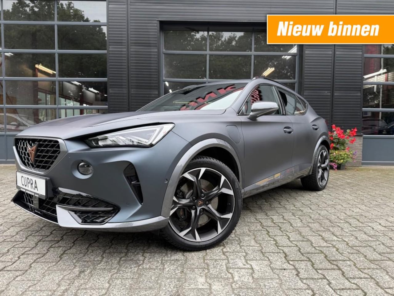 CUPRA Formentor - 1.4 E-HYB VZ PERF. BJ.2022 MAGNETIC GRAU MATT CAMERA ACC - AutoWereld.nl