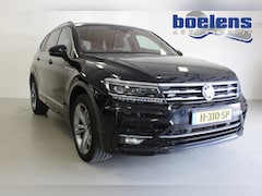 Volkswagen Tiguan Allspace - 1.5 TSI Highline Business R 7p. TREKHAAK | ACC | CLIMA | 7P. | DIGI-DASH | NAVI | CARPLAY