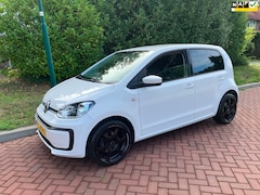Volkswagen Up! - 1.0 move up BlueMotion 5 deurs mooie auto nieuwe apk airco