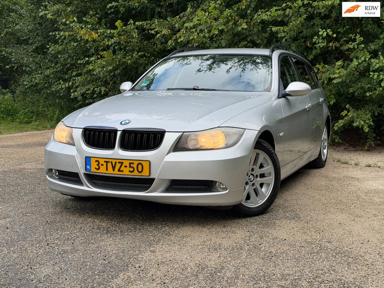 BMW 3-serie Touring - 318i | Airco + Cruise control Nu € 1.750,- !!! - AutoWereld.nl