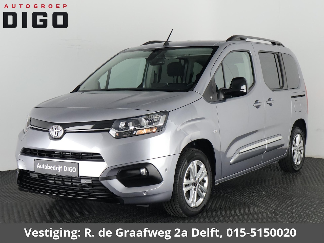 Toyota ProAce City Verso - 1.2 Turbo Dynamic Automaat | Trekhaak | Parkeersensoren | Navigatie | Dode hoek detectie | - AutoWereld.nl