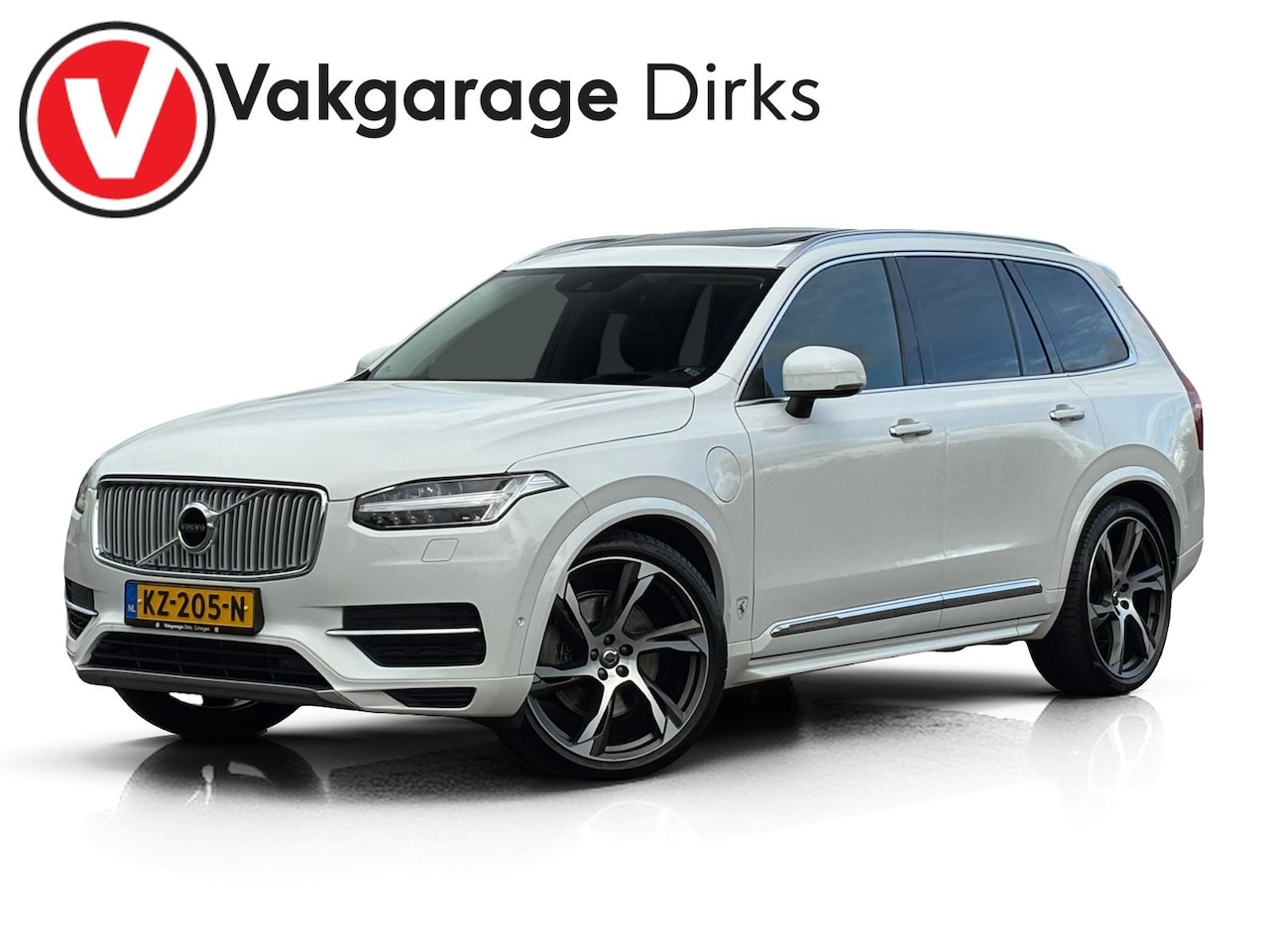 Volvo XC90 - 2.0 T8 Twin Engine AWD 7P. Inscription ✅ Luchtvering ✅ Pano ✅ B&W - AutoWereld.nl