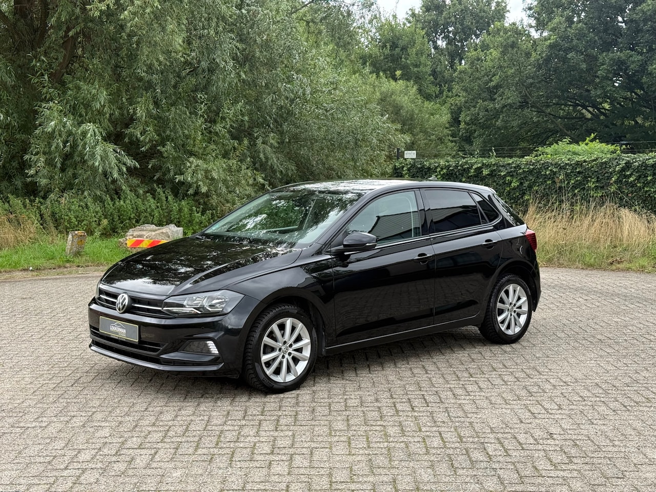 Volkswagen Polo - 1.0 TSI Highline DSG I DIGITAL DASH I CARPLAY I CLIMA I PDC - AutoWereld.nl