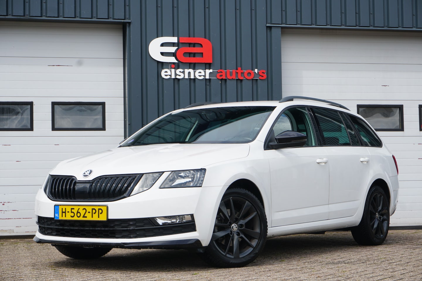 Skoda Octavia Combi - 1.0 TSI Greentech Sport | TREKHAAK | STOELVERWARMING | VIRTUAL COCKPIT | - AutoWereld.nl