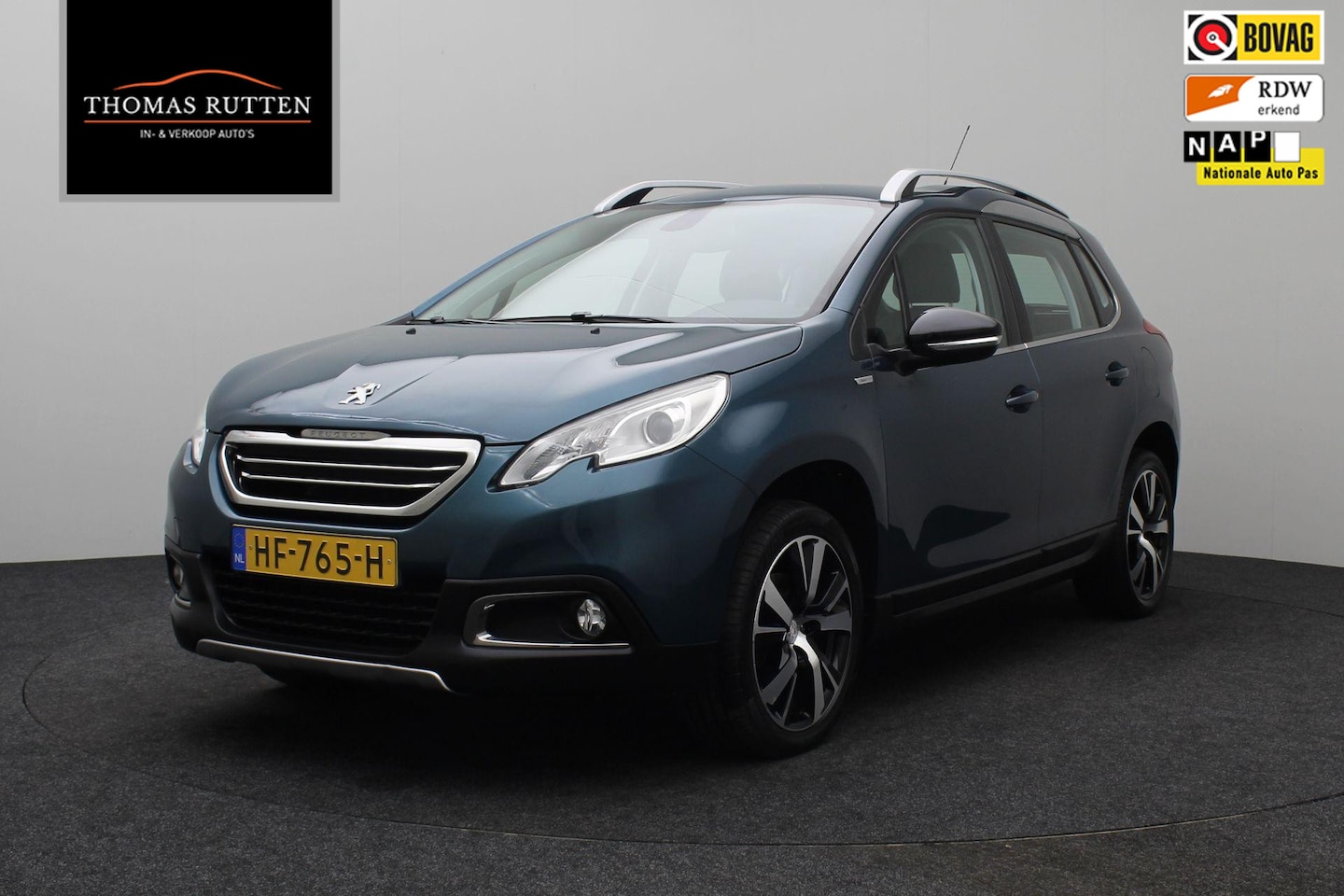 Peugeot 2008 - 1.2 PureTech Urban Cross 2015 | Navigatie | Cruise Control | Regensensor | Climate Control - AutoWereld.nl