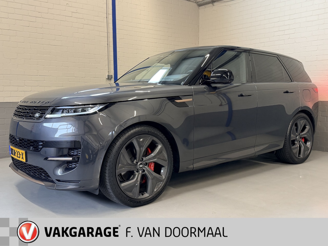 Land Rover Range Rover Sport - 3.0 P460e Dynamic HSE PHEV - AutoWereld.nl