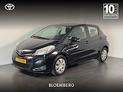 Toyota Yaris - 1.3 VVT-i Aspiration | CarPlay | Airco | Parkeersensoren achter | PE GER. tm7/9