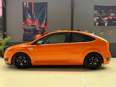 Ford Focus - 2.5-20V ST |Milltek | Recaro |