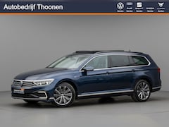 Volkswagen Passat Variant - 1.4 TSI PHEV GTE Business | Trekhaak | Pano | Keyless | Camera