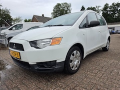 Mitsubishi Colt - 1.1 ( 144.000 KM N.A.P. )