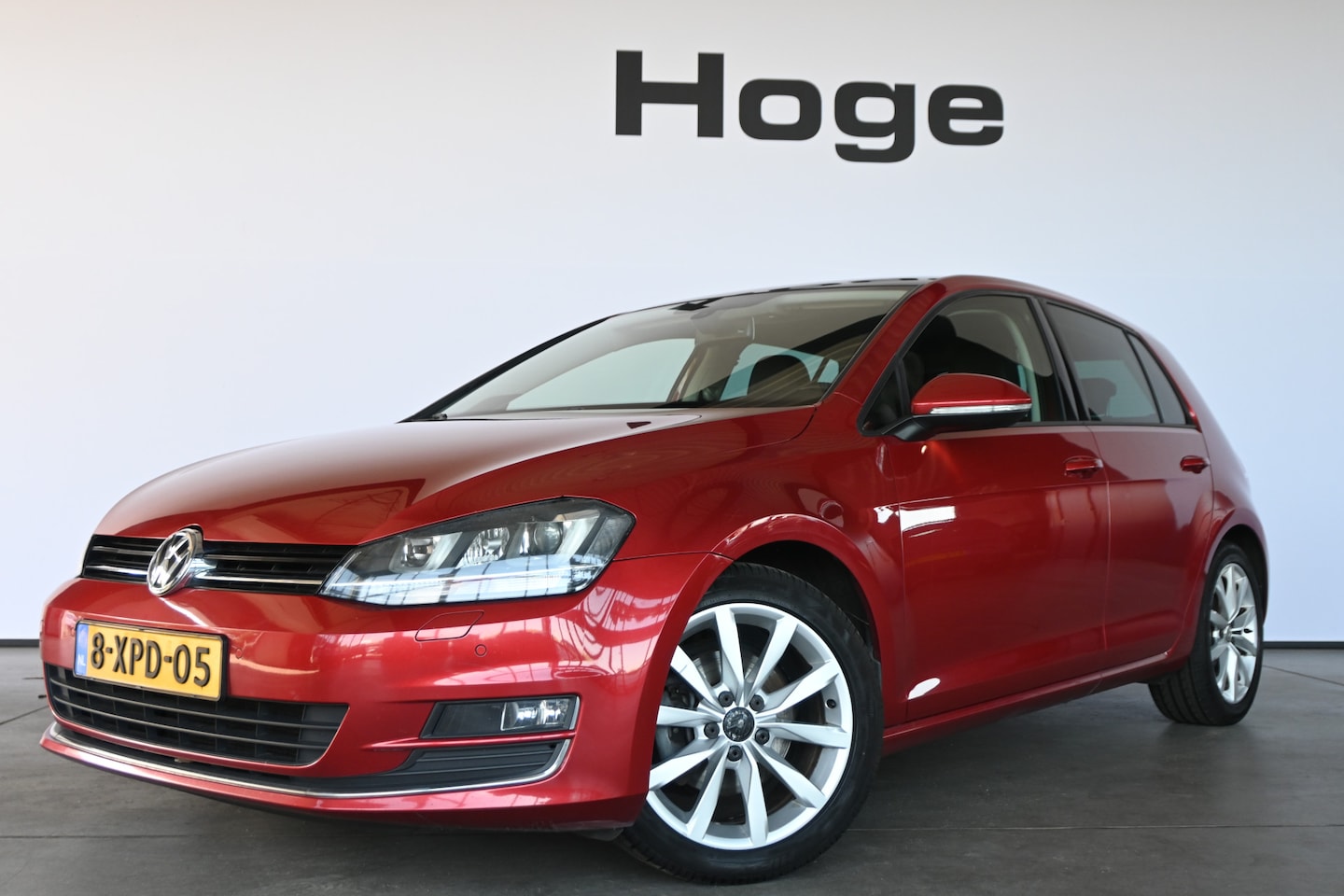 Volkswagen Golf - 1.4 TSI Highline Nap Automaat Navigatie Cruise Clima Stoelverwarming Massage Inruil Mogeli - AutoWereld.nl