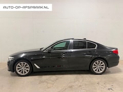BMW 5-serie - 520i Pano Dak Navi Leer Clima Cruise PDC