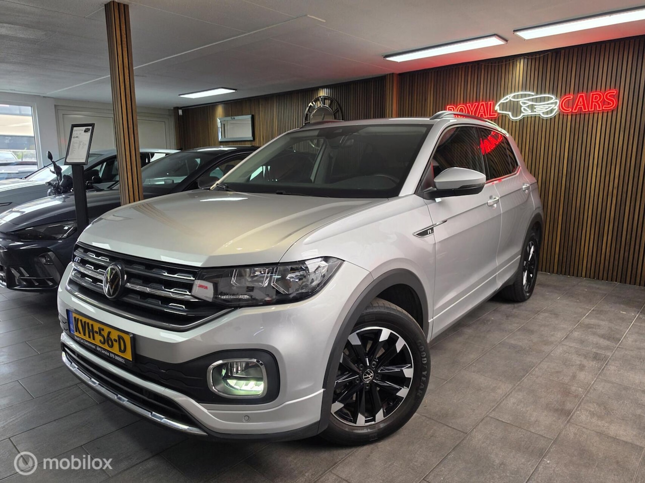 Volkswagen T-Cross - 1.0 TSI R-Line| ACC | Lane A. | Carplay - AutoWereld.nl