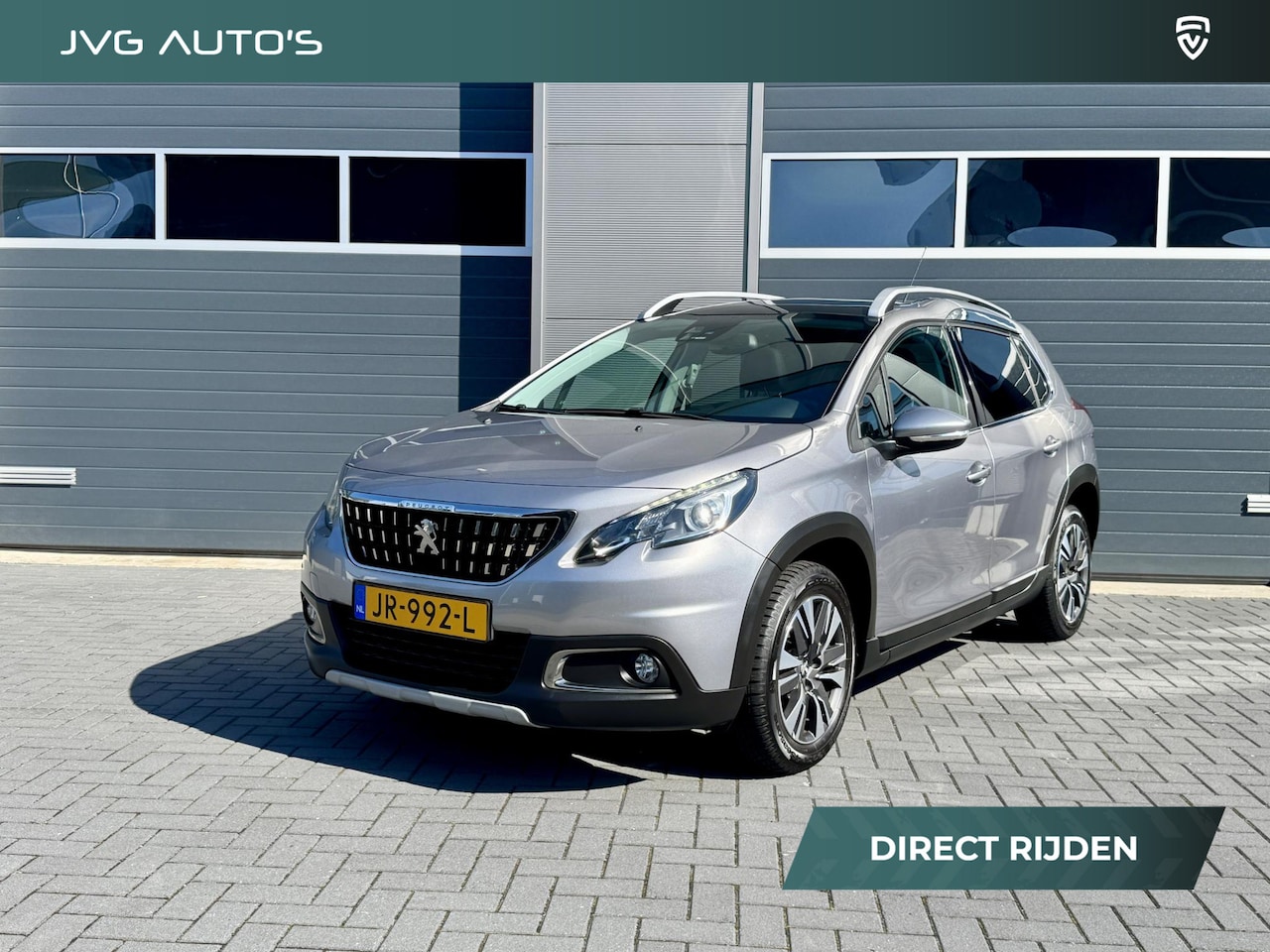 Peugeot 2008 - 1.2 Allure/ 110PK NAP/ LED/ PDC/ 1e eigenaar/ Trekhaak/ Nieuwe riem/ Dealer onderhouden - AutoWereld.nl
