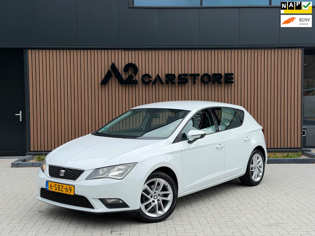 SEAT Leon - 1.4 TSI Style NAP APK AIRCO CAMERA CLIMA NETTE AUTO - AutoWereld.nl