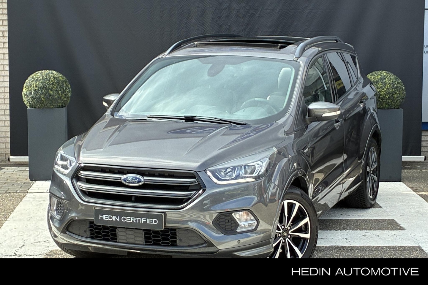 Ford Kuga - 1.5 EcoBoost ST Line | Trekhaak | Achteruitcamera | Winter Pack - AutoWereld.nl
