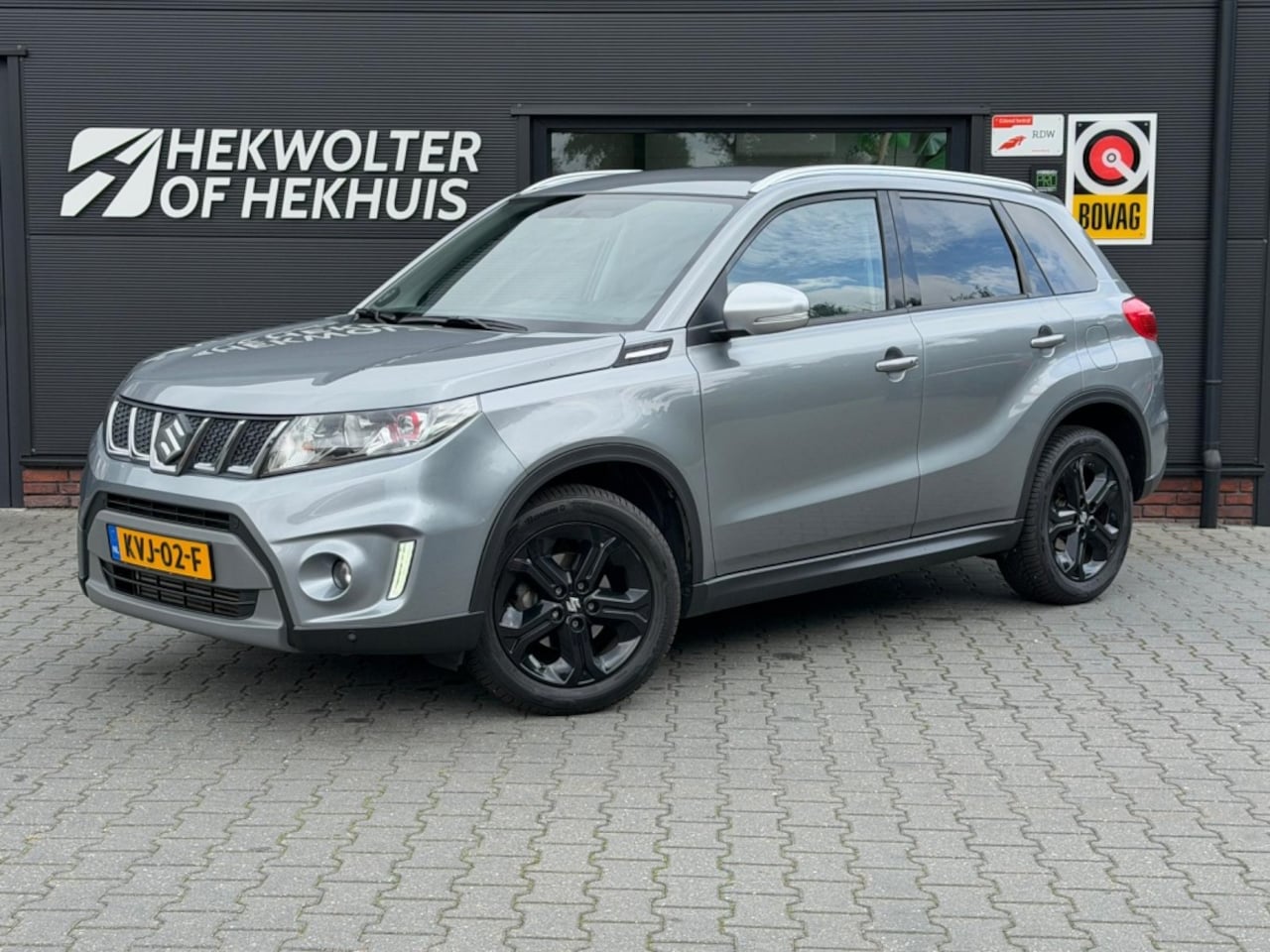 Suzuki Vitara - 1.4 Sport 140pk Automaat | Trekhaak | Camera | Keyless | Stoelverwarming - AutoWereld.nl