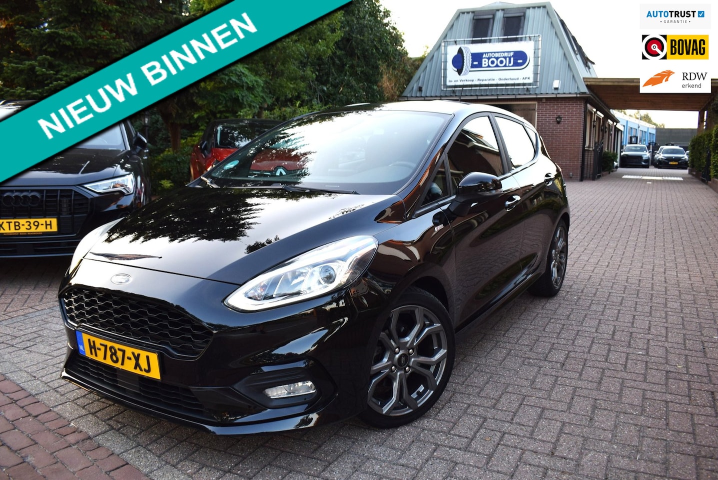 Ford Fiesta - 1.0 EcoBoost Titanium ST-LINE AIRCO-ECC/NAVI/CRUISE/CARPLAY/XENON/BLUETOOTH/6 BAK/PDC/STOE - AutoWereld.nl
