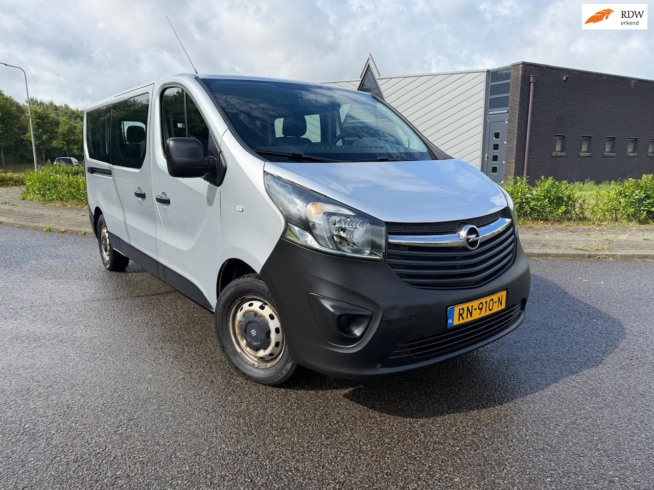 Opel Vivaro Combi - 1.6 CDTI L2H1 ecoFLEX | 9 persoons | EX BTW | BPM Vrij - AutoWereld.nl