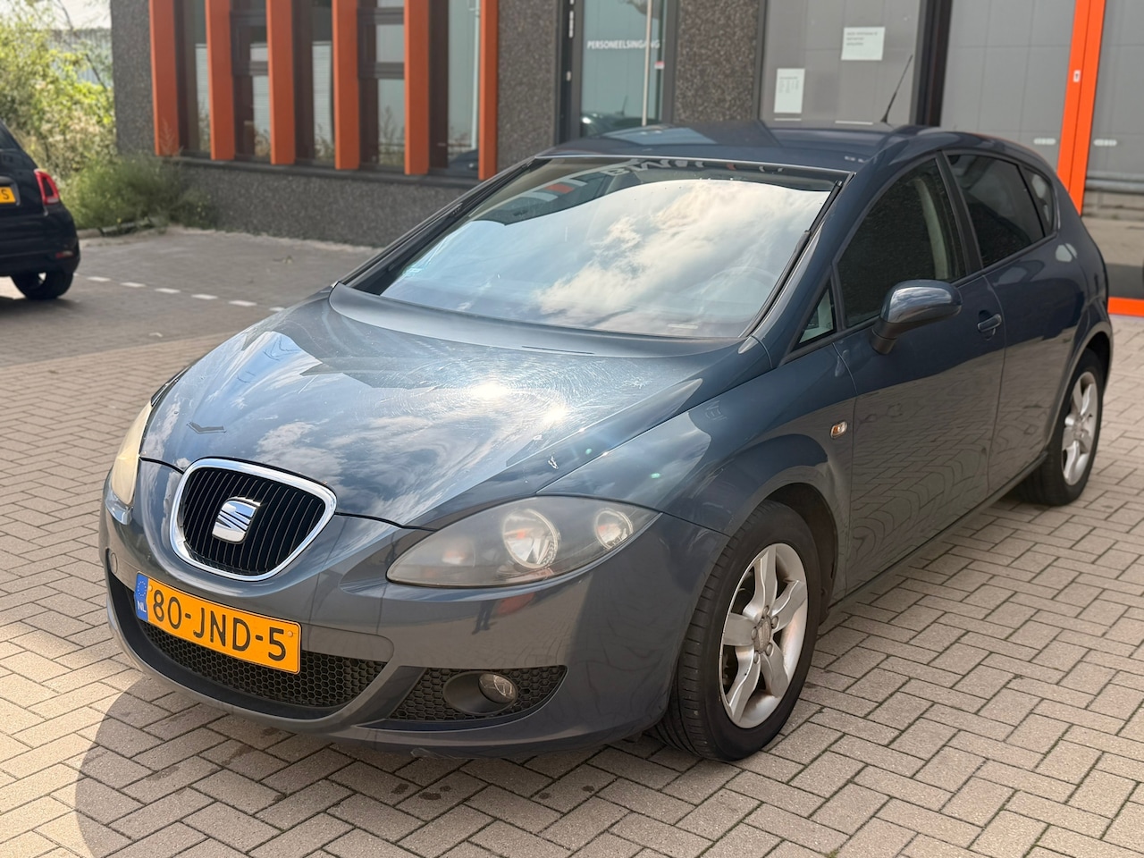 SEAT Leon - 1.9 TDI Ecomotive Active Style 1.9 TDI Ecomotive Active Style - AutoWereld.nl