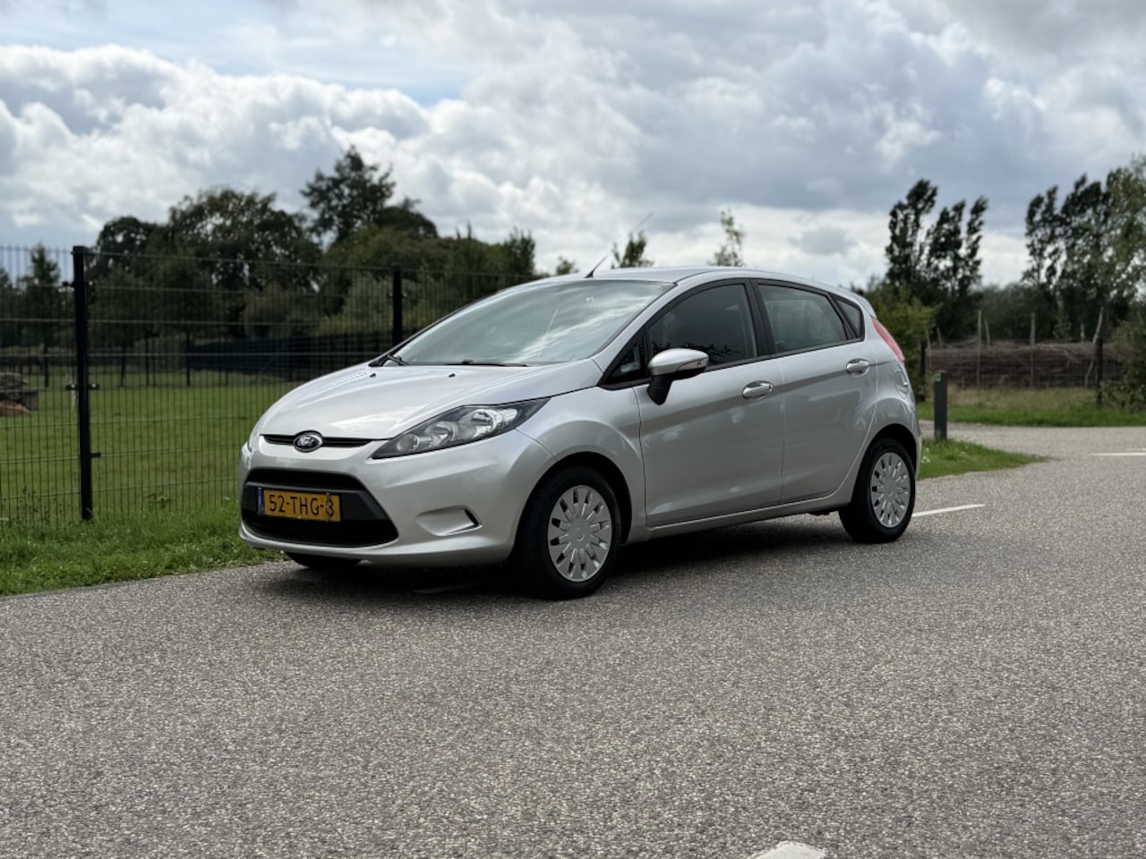 Ford Fiesta - 1.25 AIRCO | ELECT RAMEN EN SPIEGELS - AutoWereld.nl
