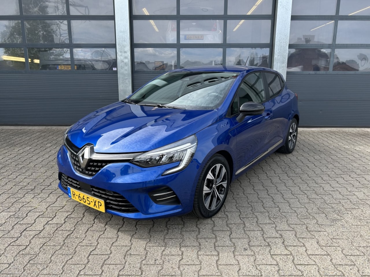 Renault Clio - 1.6 E-Tech Hybrid 145pk Evolution - AutoWereld.nl