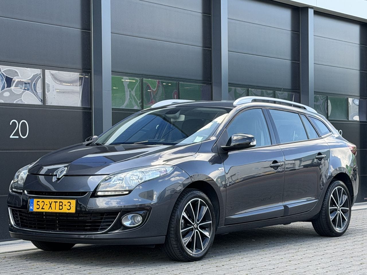 Renault Mégane - 1.5 DCi Bose Camera Clima PDC - AutoWereld.nl
