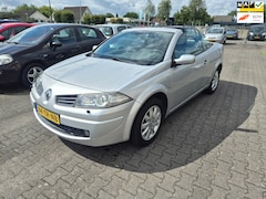 Renault Mégane coupé cabriolet - Mégane Coupé-Cabriolet 1.6-16V Tech Line