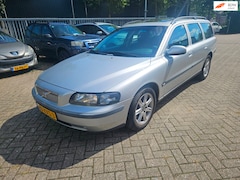 Volvo V70 - 2.4 T Youngtimer 7seats . Zeer netjes. Schuifdak-Leder Memory