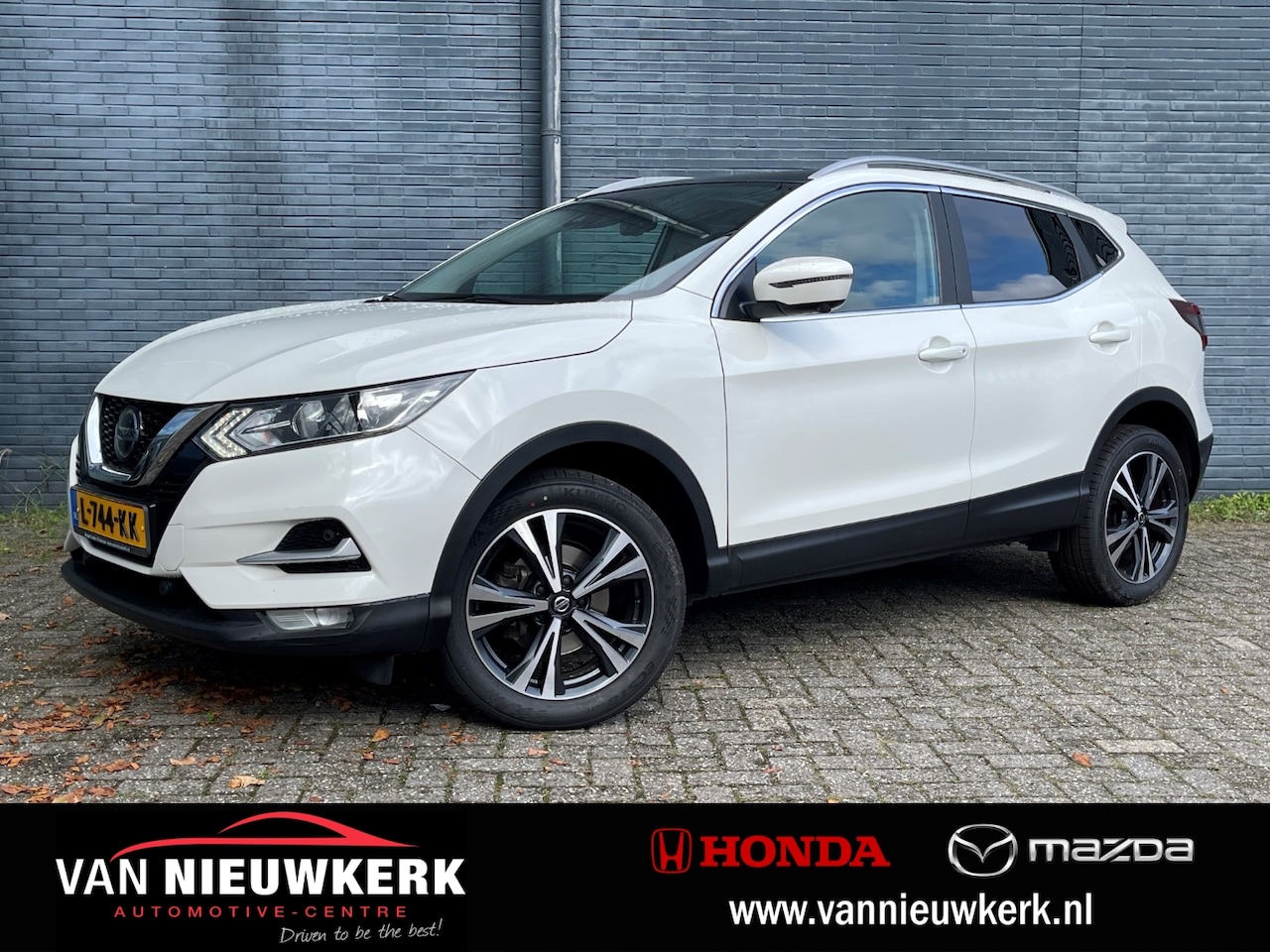 Nissan Qashqai - 1.3 DIG-T 140pk Design Edition | Panoramadak | Navi & Carplay | Cruisecontrol | Climatecon - AutoWereld.nl
