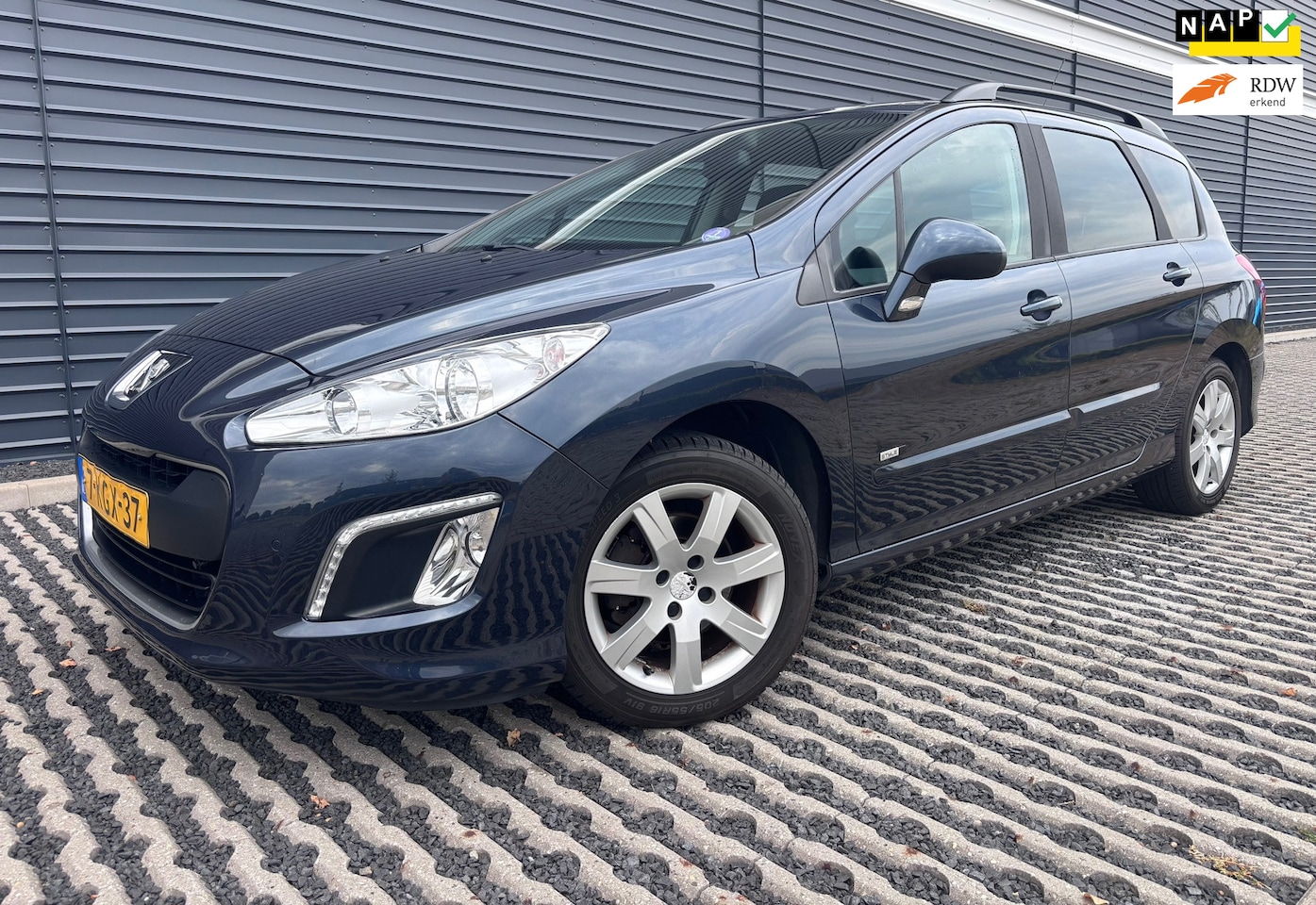 Peugeot 308 SW - 1.6 VTi Style | Airco | Navigatie | 2e Eigenaar - AutoWereld.nl