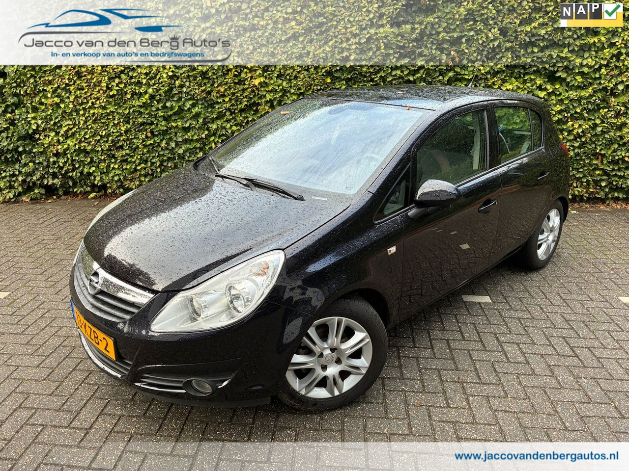 Opel Corsa - 1.4i 16V Cosmo I Open Dak I Airco - AutoWereld.nl