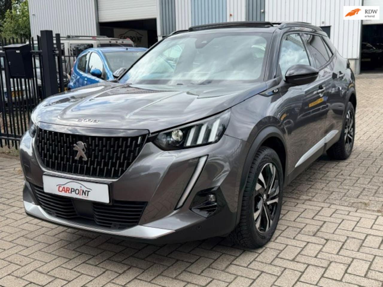 Peugeot 2008 - 1.2 PureTech GT-Line Pano 360 Keyless Nieuwstaat!!! - AutoWereld.nl