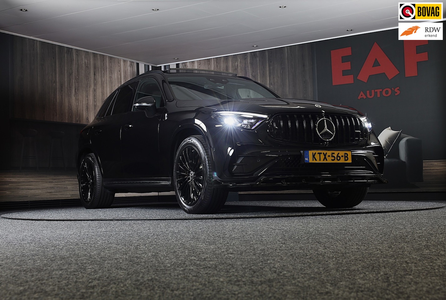 Mercedes-Benz GLC-klasse - 400e 4MATIC AMG 63 Look / Massage / Burmester / Head Up / Luchtvering / 360 Camera / Leder - AutoWereld.nl